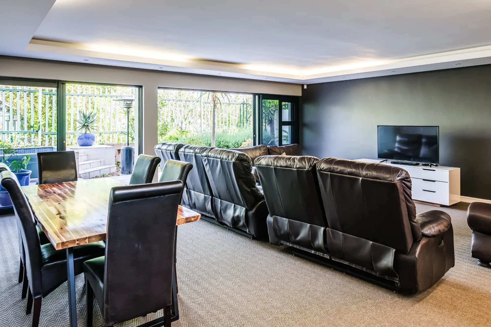 property_[object Object]_29