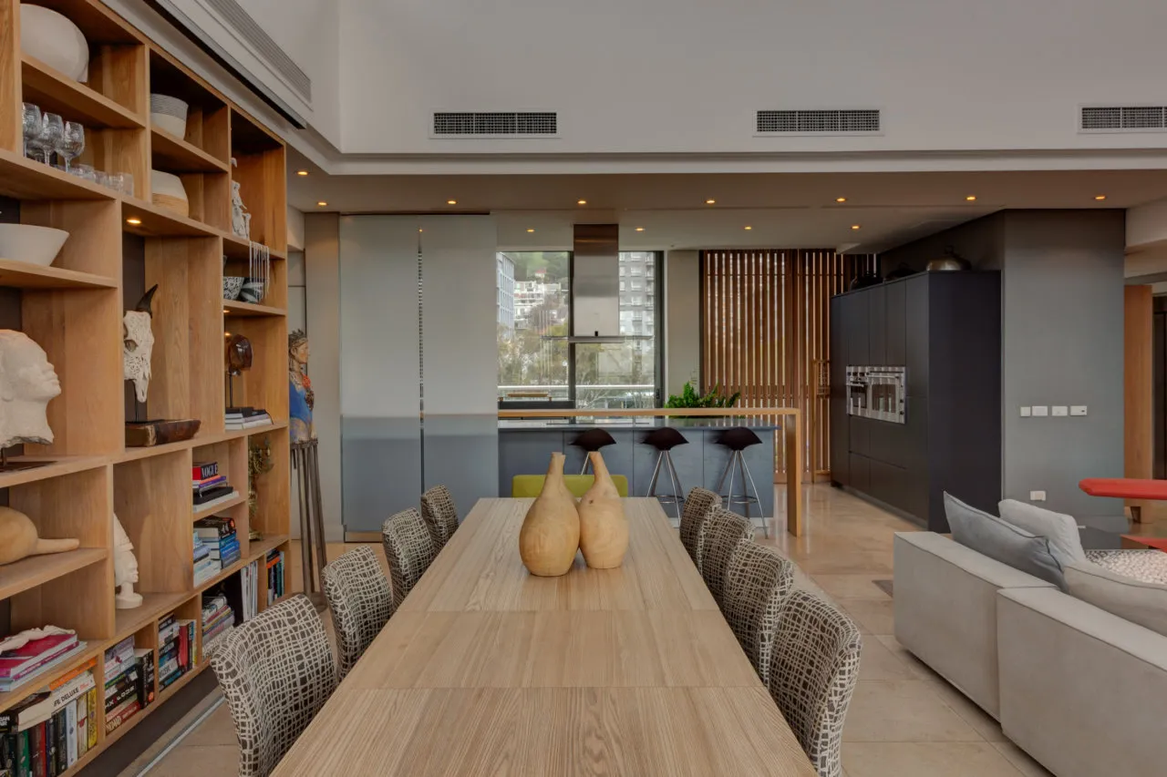 property_[object Object]_77