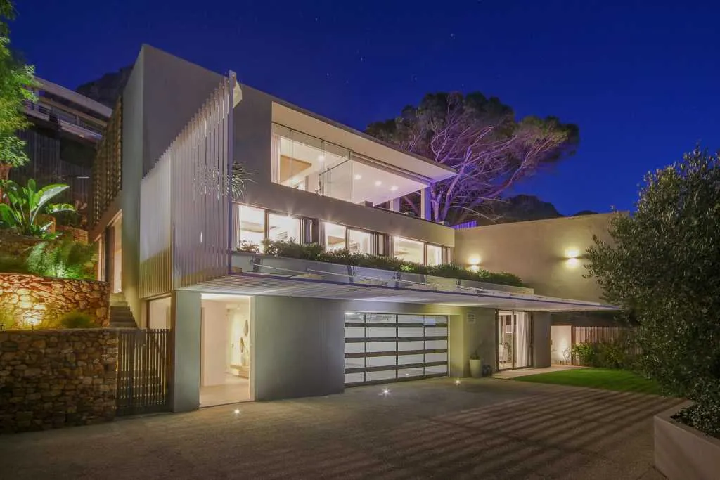Geneva Drive Villa, Camps Bay