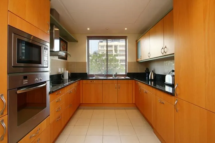 property_[object Object]_4