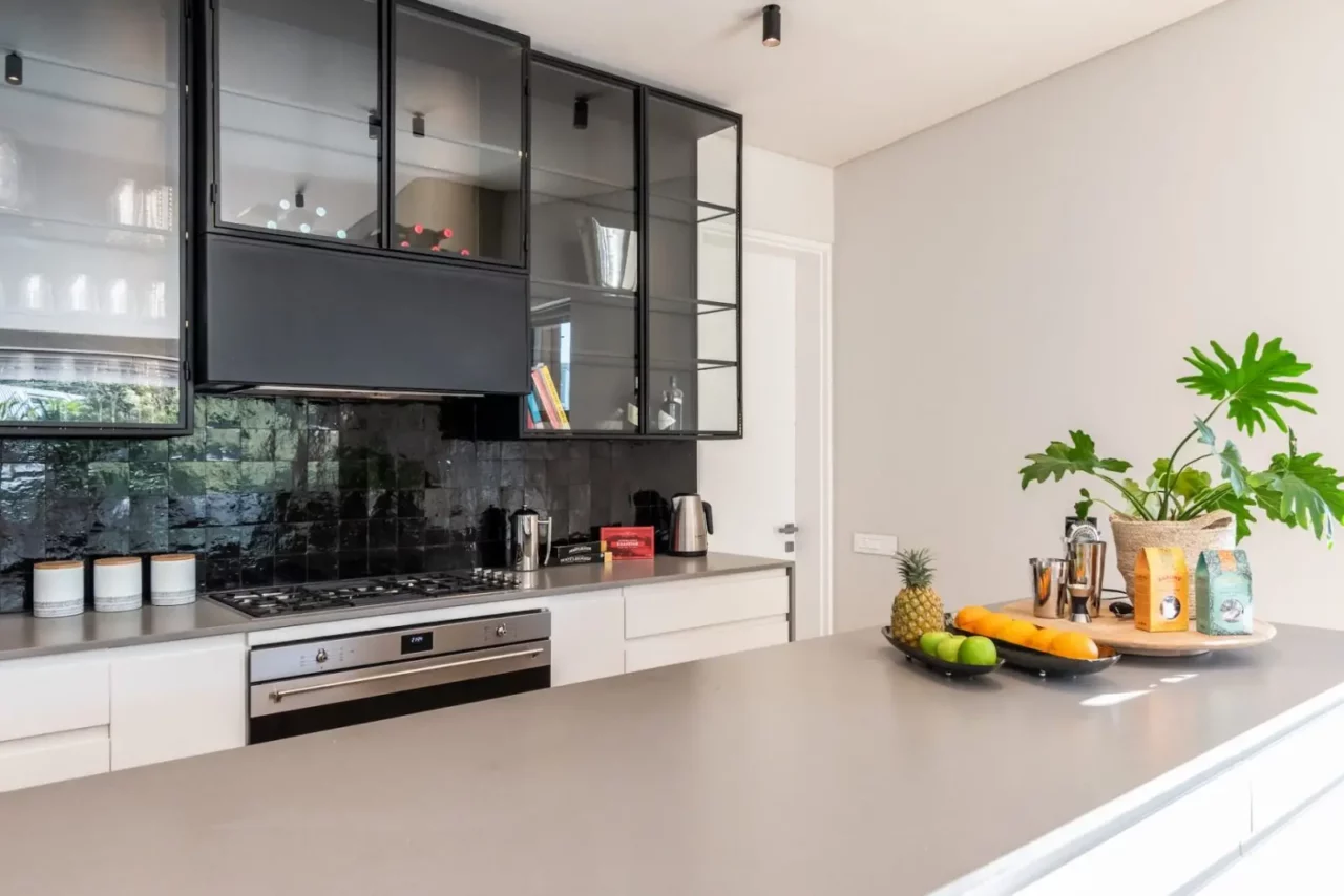 property_[object Object]_18