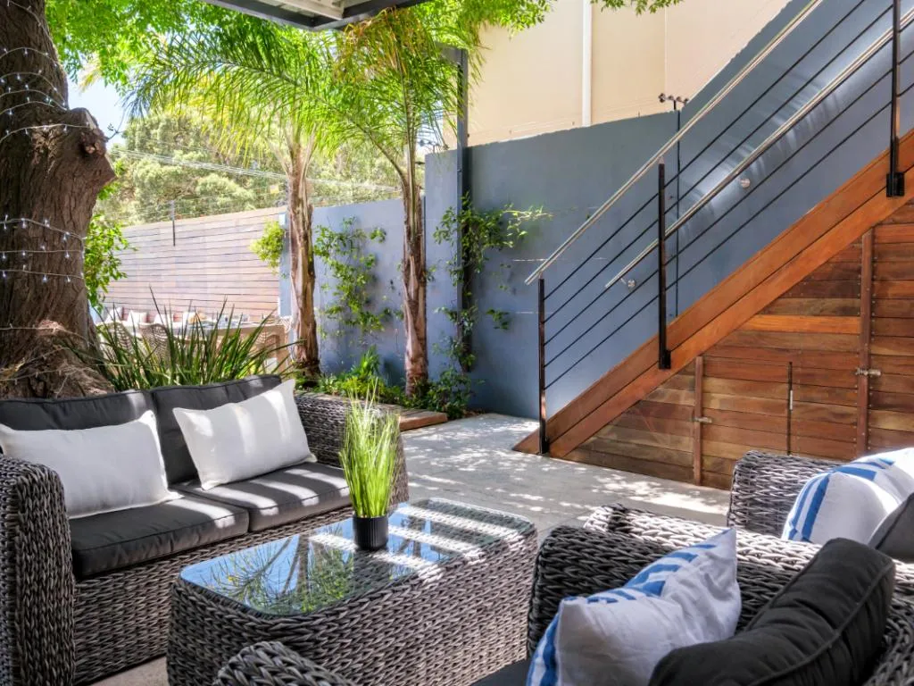 property_[object Object]_27