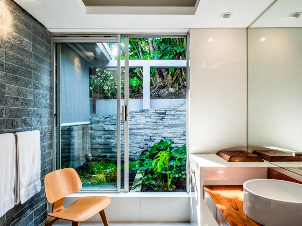 property_[object Object]_33