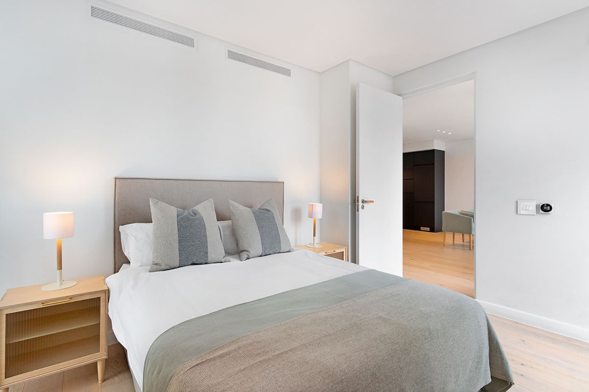 property_[object Object]_5