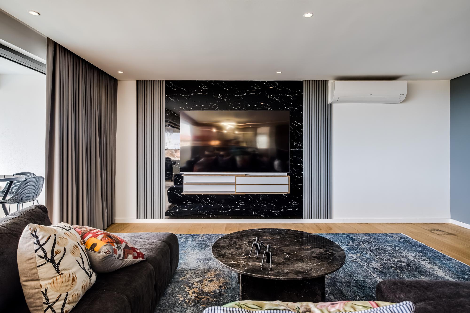 property_[object Object]_5