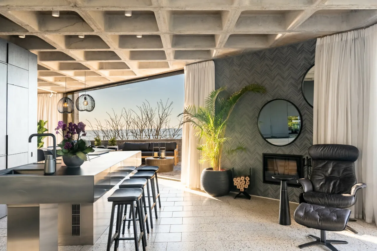 property_[object Object]_32