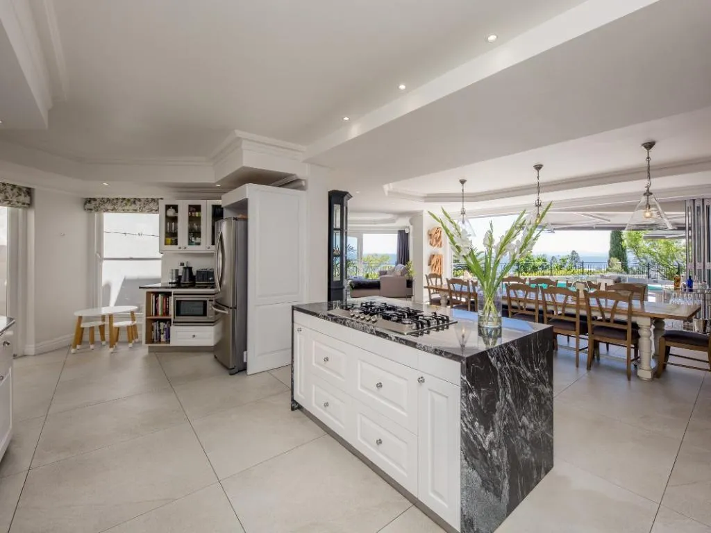 property_[object Object]_9