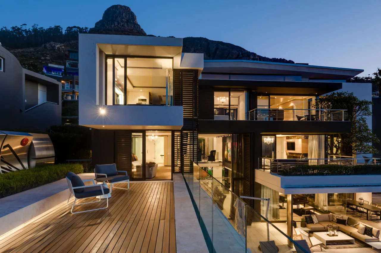 Moon Dance Villa, Fresnaye