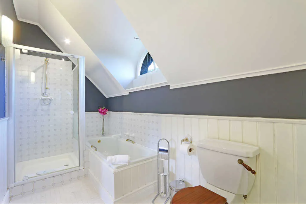 property_[object Object]_6