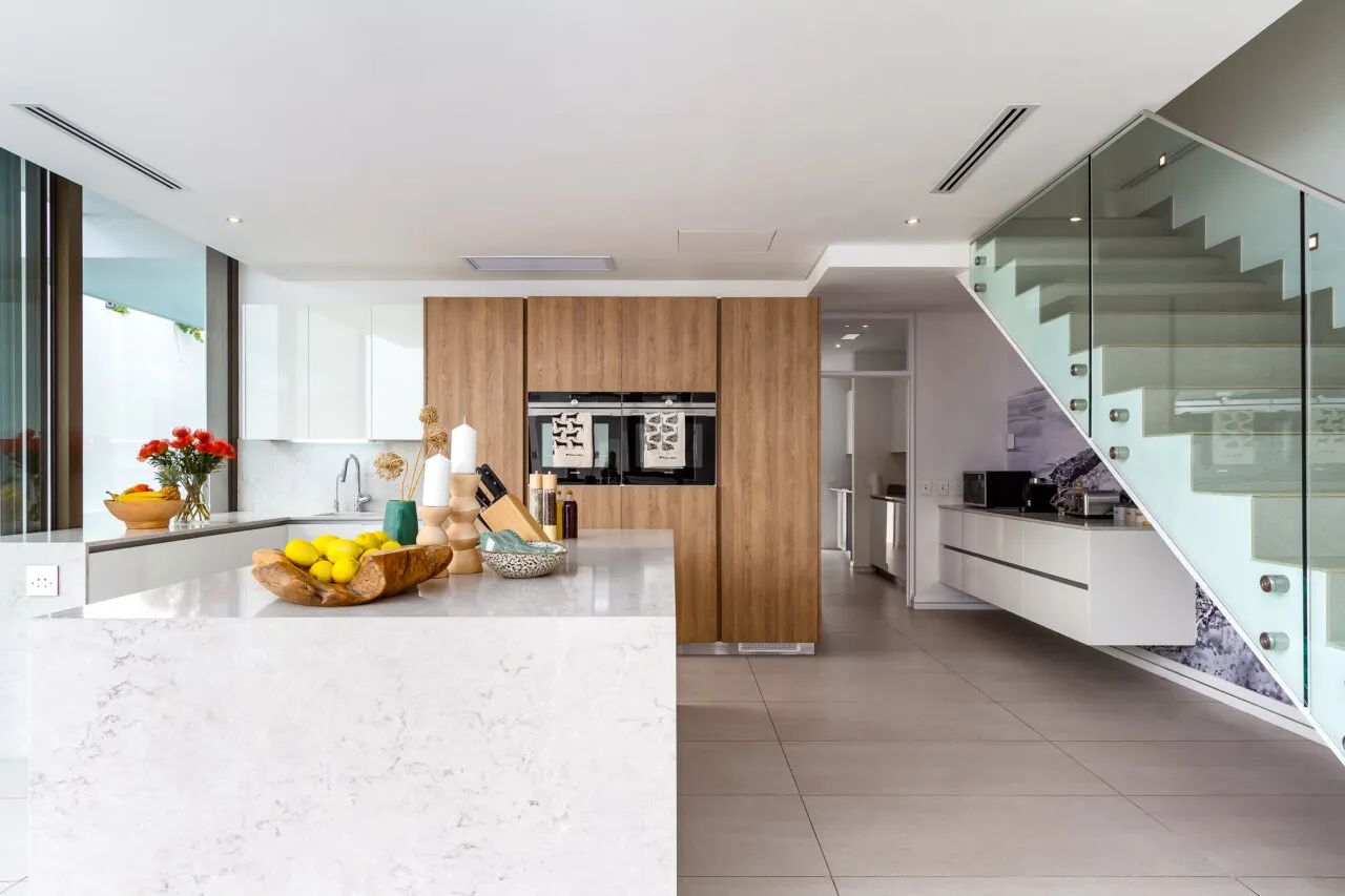 property_[object Object]_23