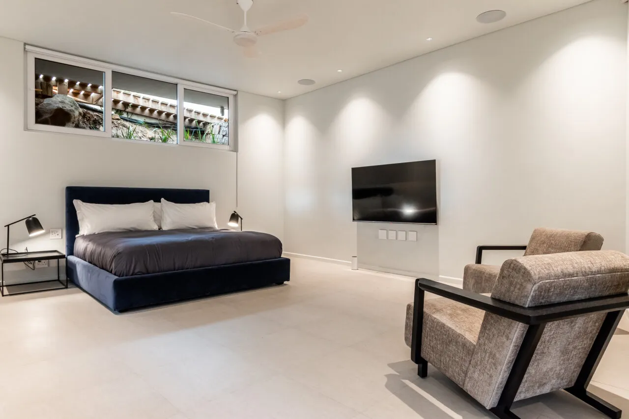 property_[object Object]_5