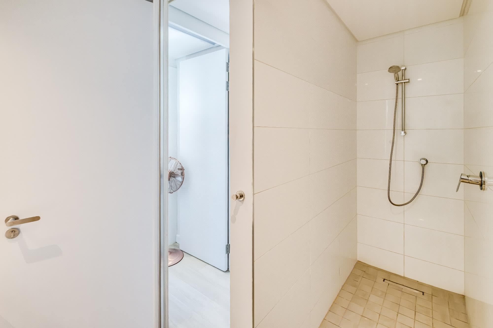 property_[object Object]_18