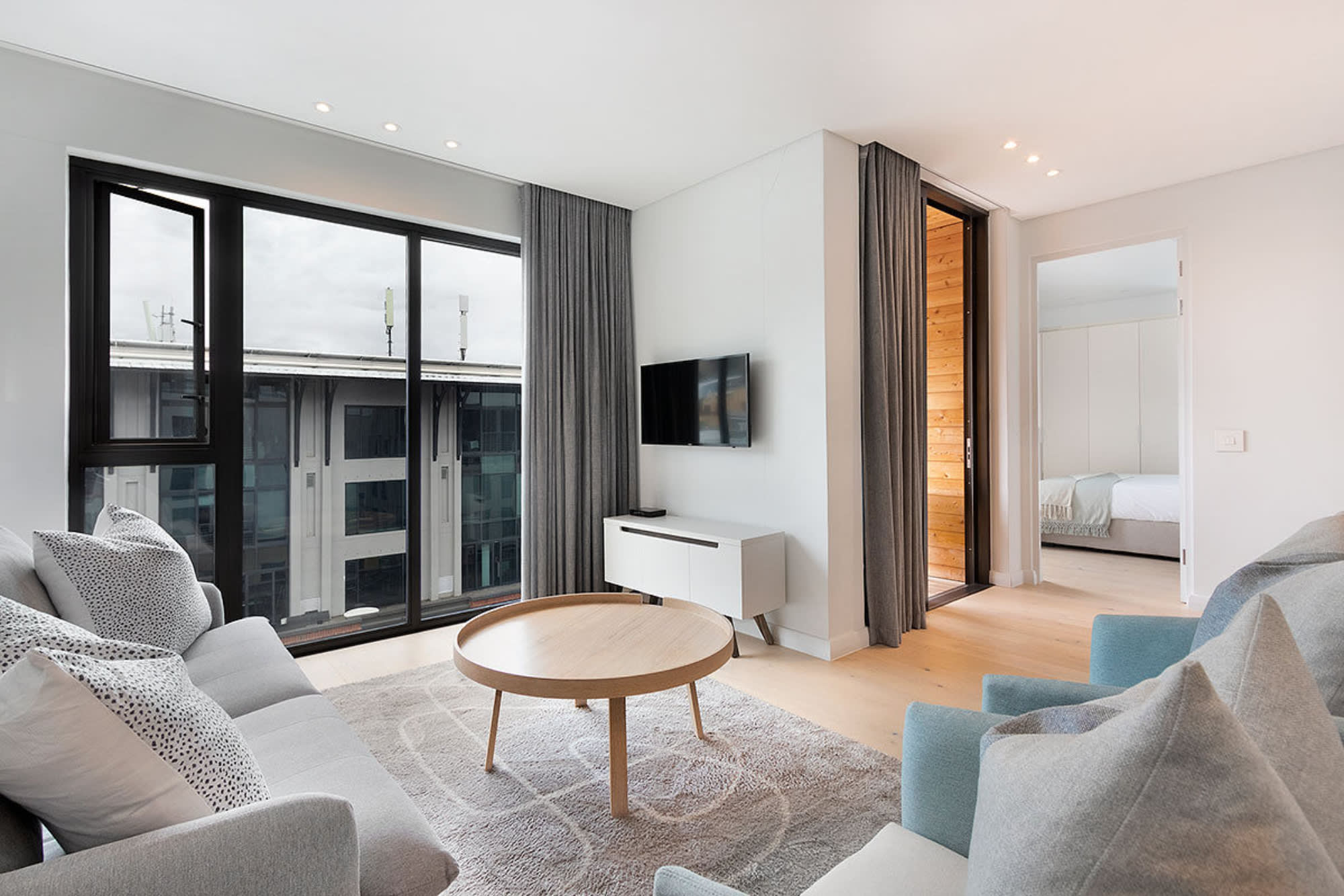 property_[object Object]_9