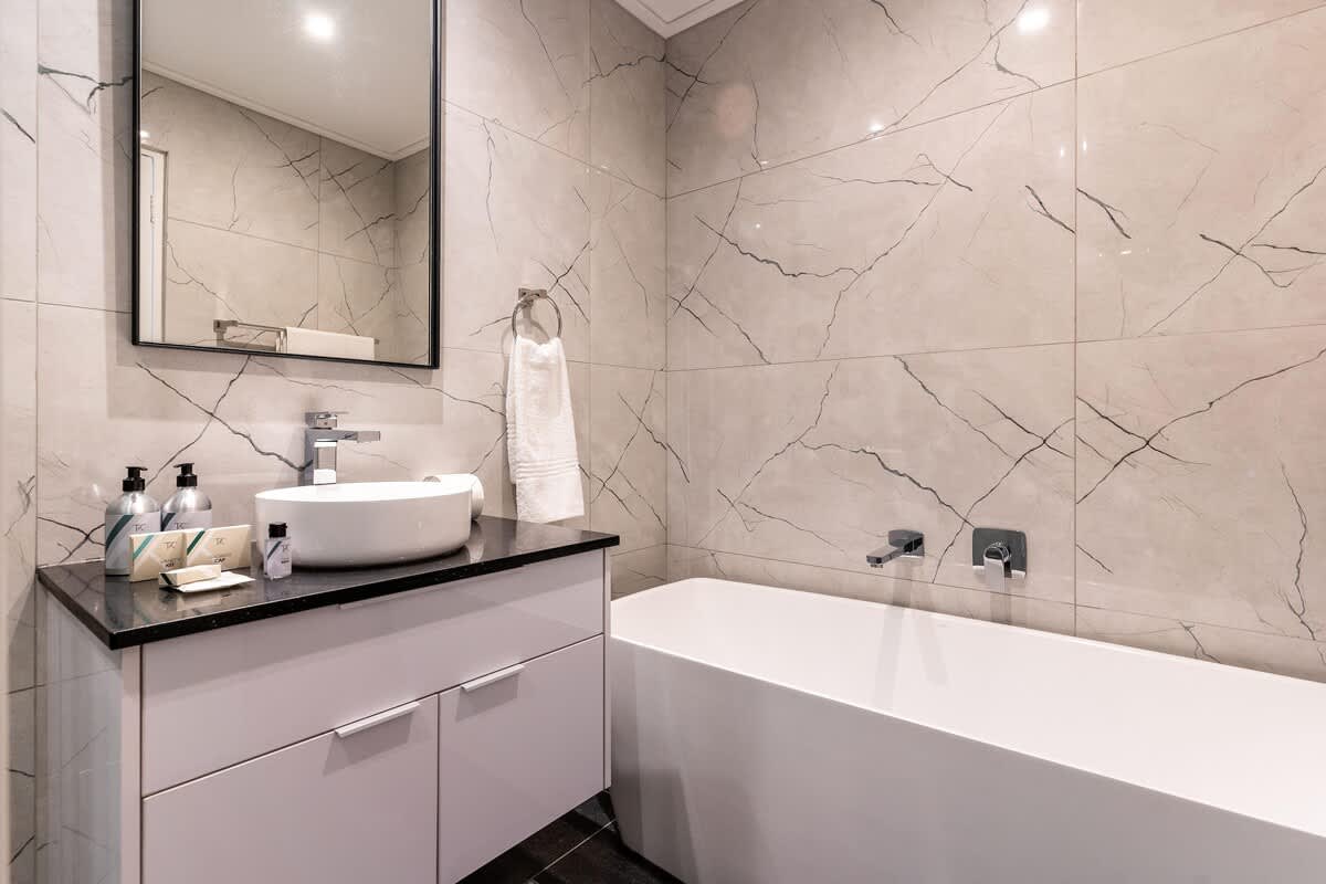 property_[object Object]_25