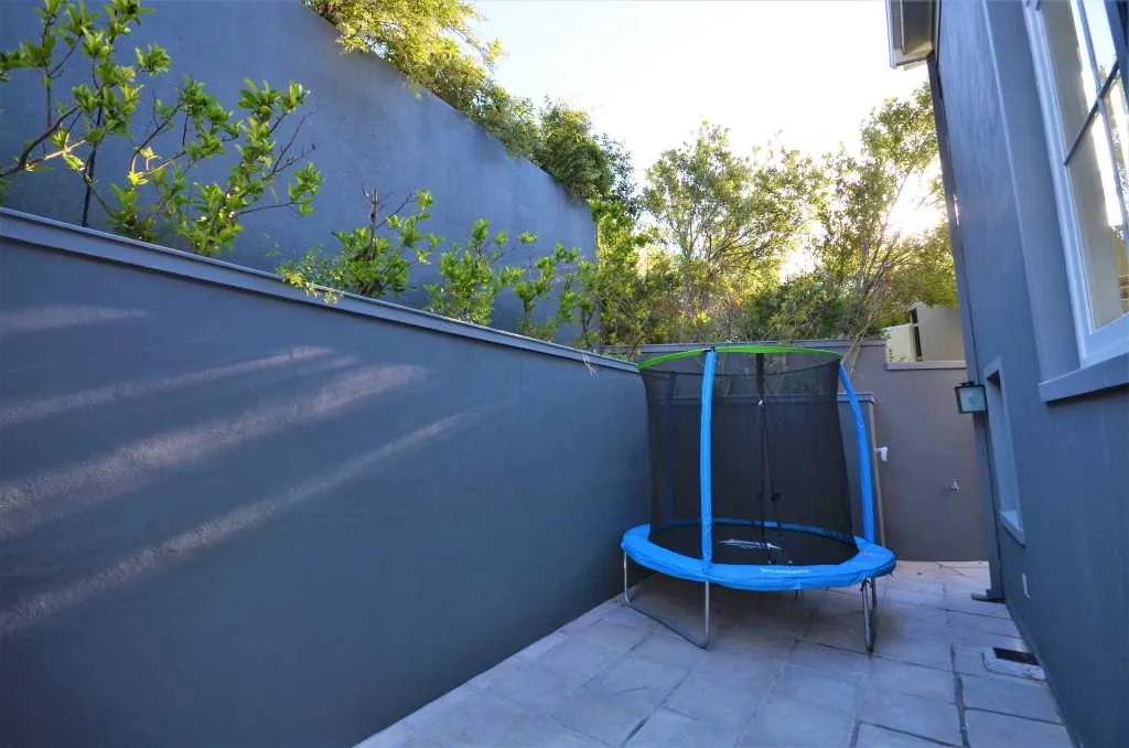 property_[object Object]_16