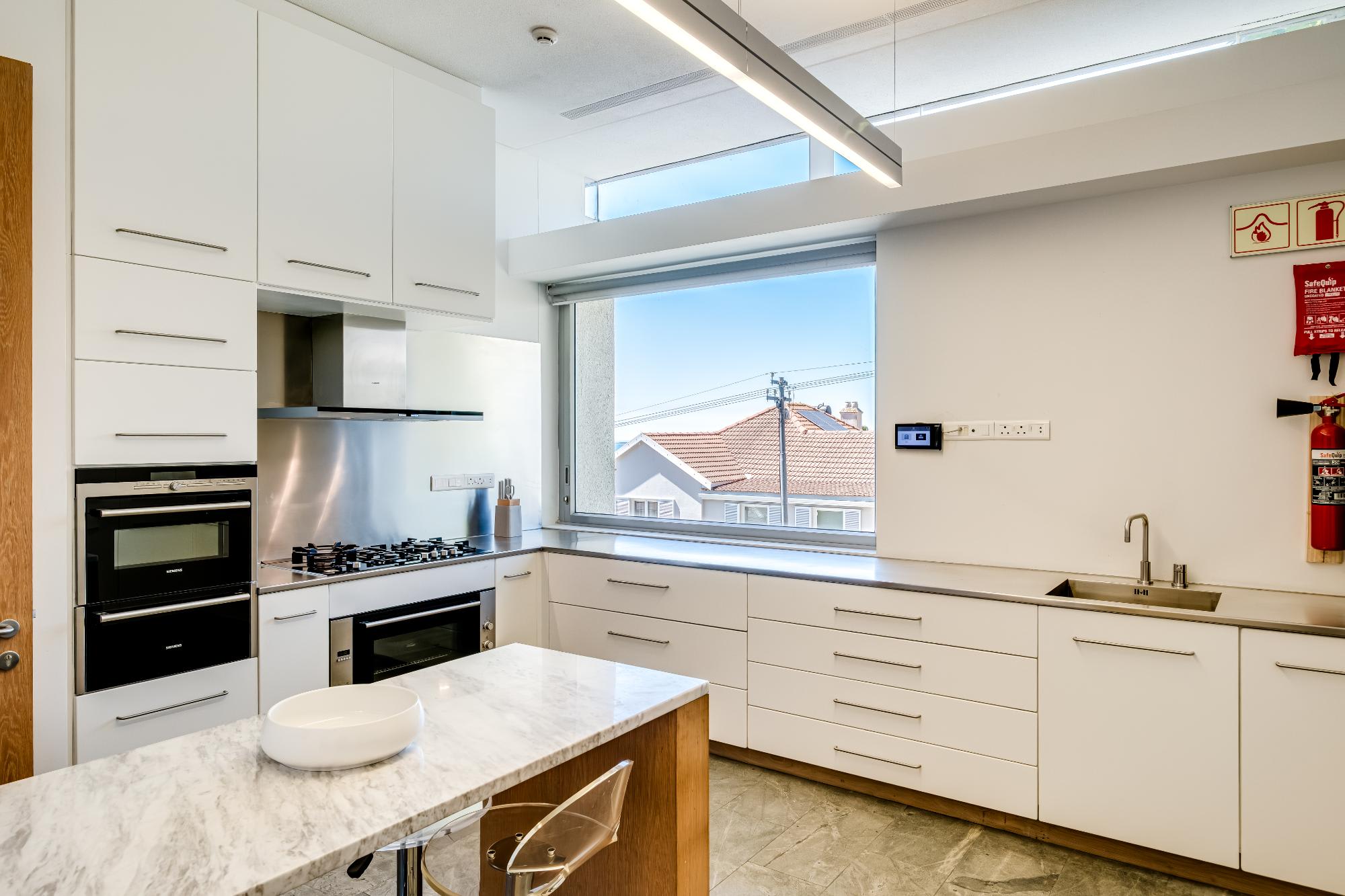 property_[object Object]_14