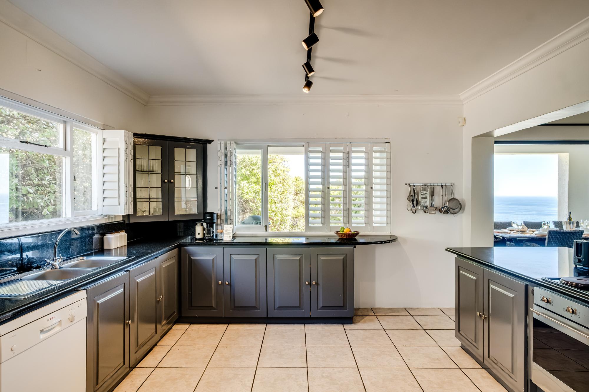 property_[object Object]_11