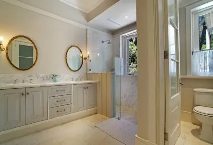 property_[object Object]_13