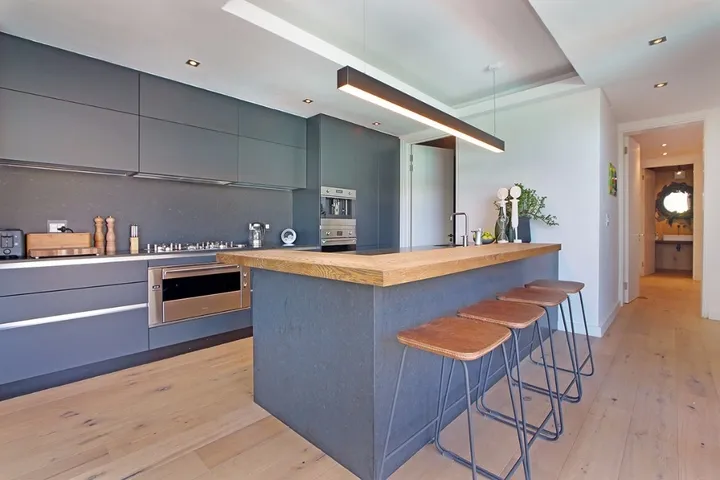 property_[object Object]_12