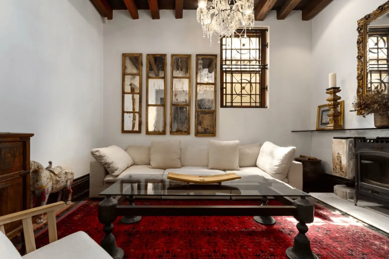 property_[object Object]_16