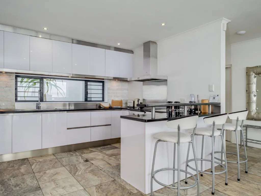 property_[object Object]_18