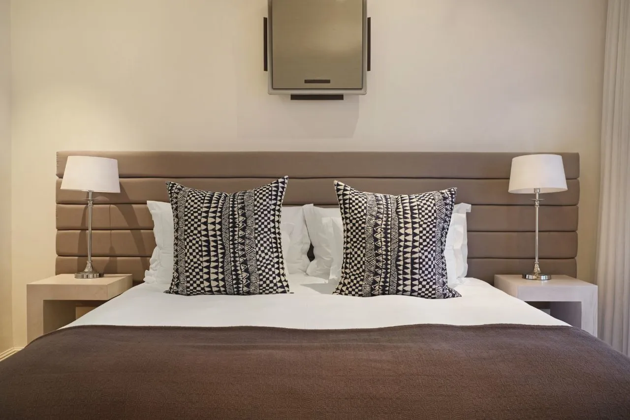 property_[object Object]_6