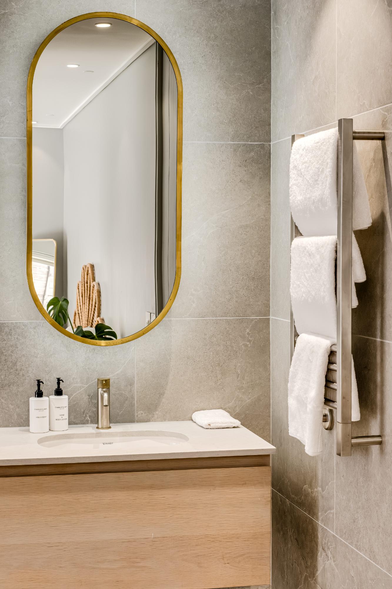 property_[object Object]_35