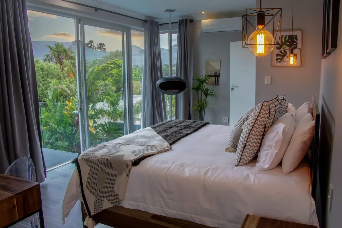 property_[object Object]_7