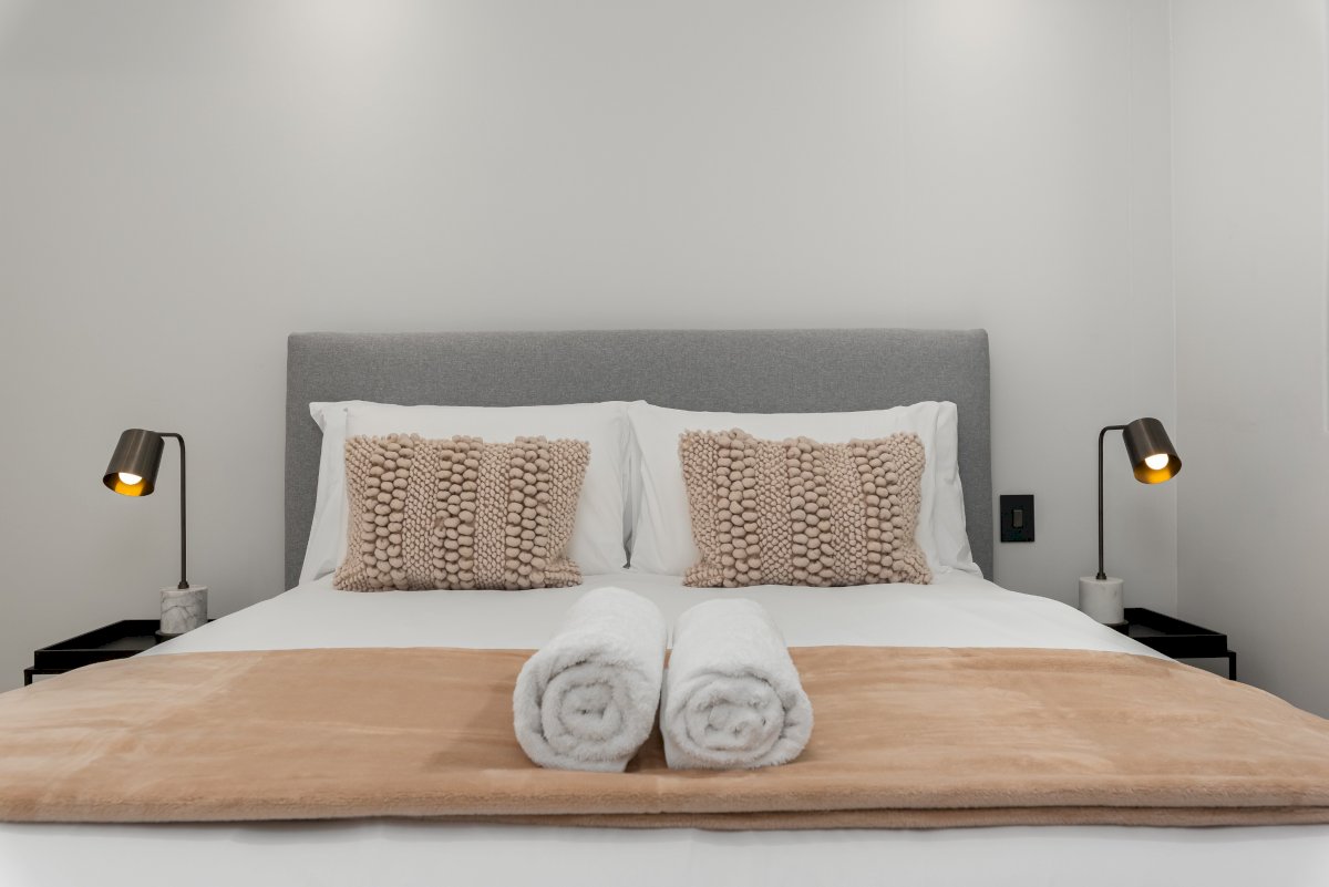 property_[object Object]_23