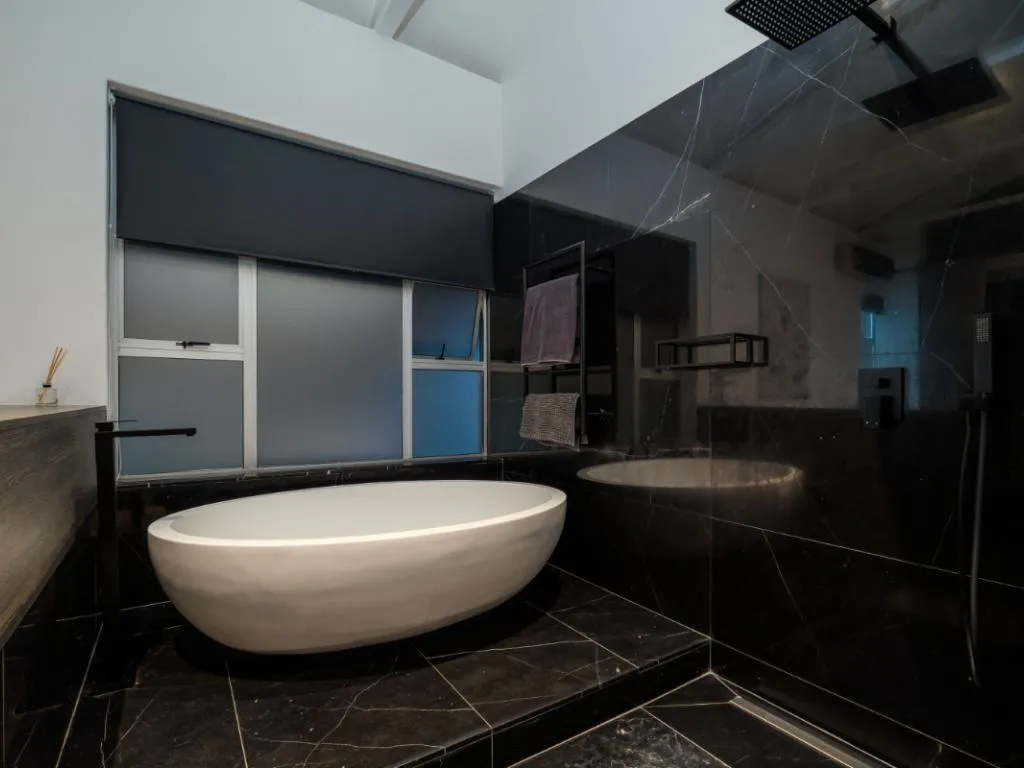 property_[object Object]_18