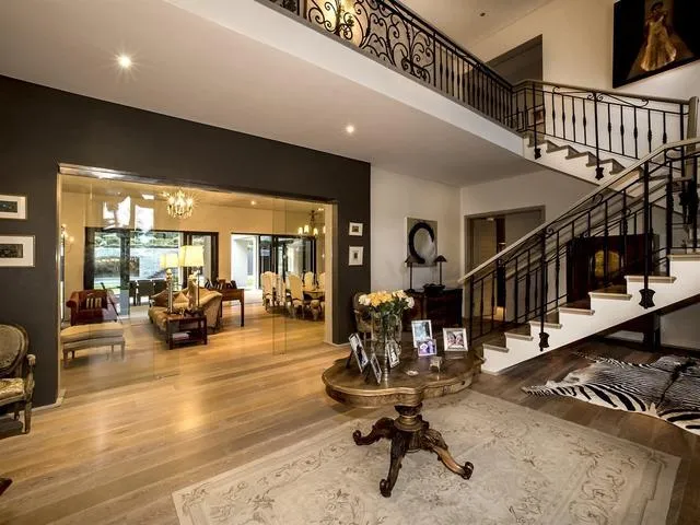 property_[object Object]_2