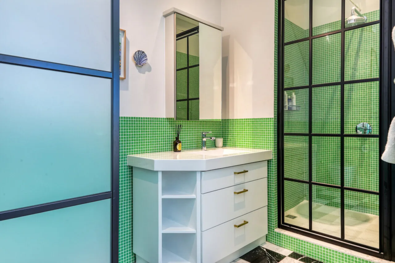 property_[object Object]_18