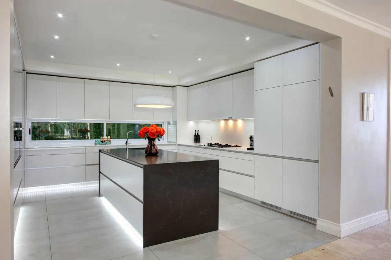 property_[object Object]_10