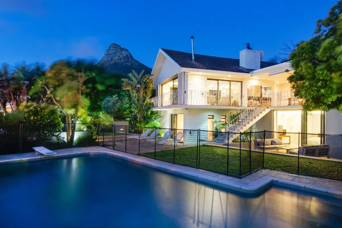 Eames Villa, Camps Bay