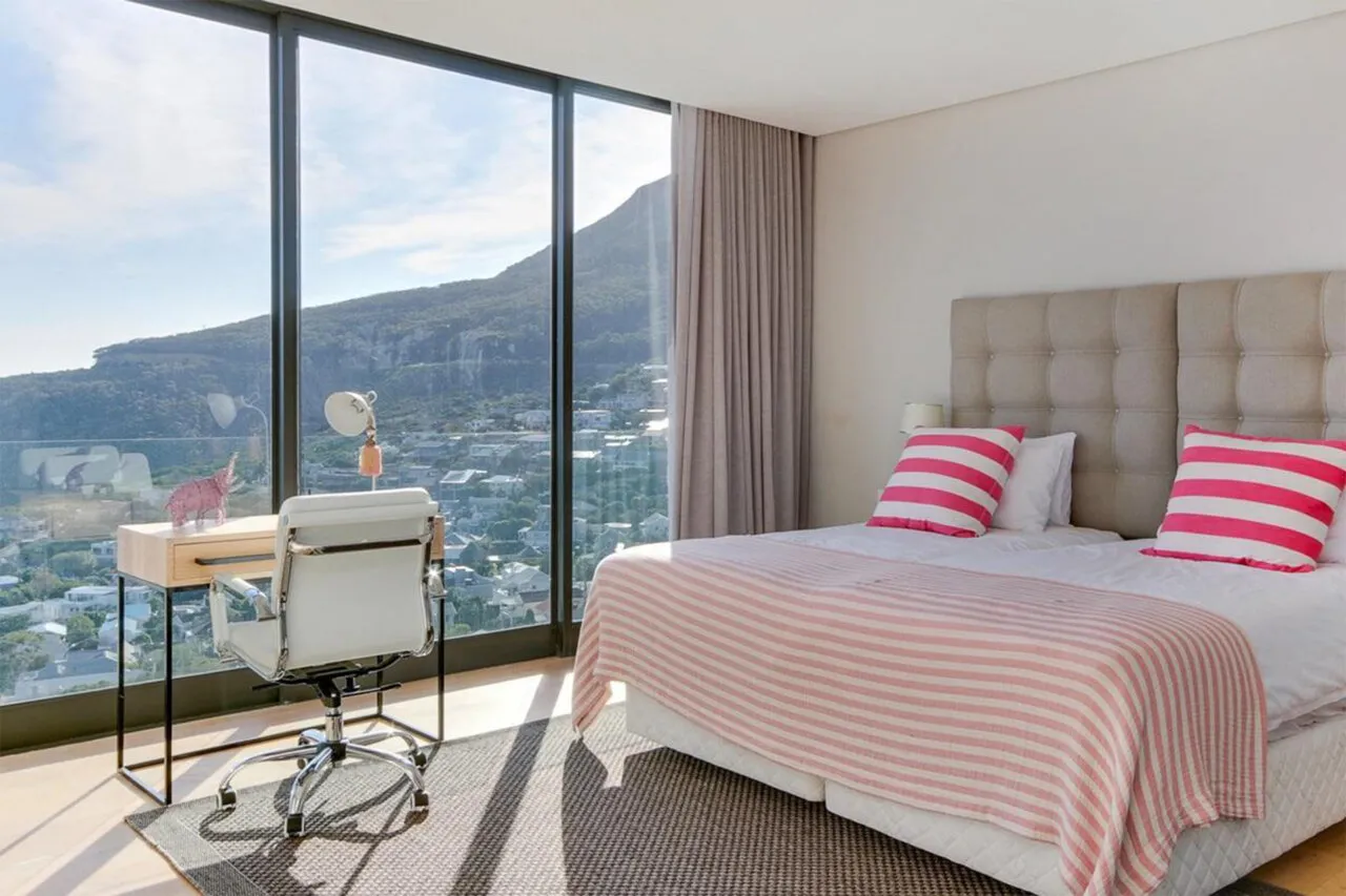 property_[object Object]_11