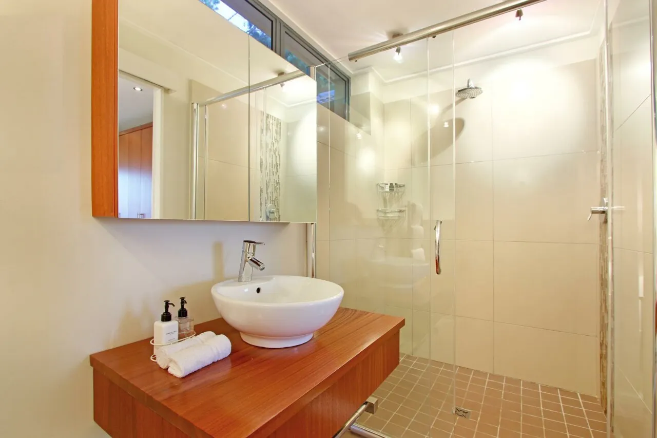 property_[object Object]_12