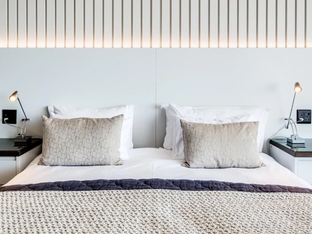 property_[object Object]_19