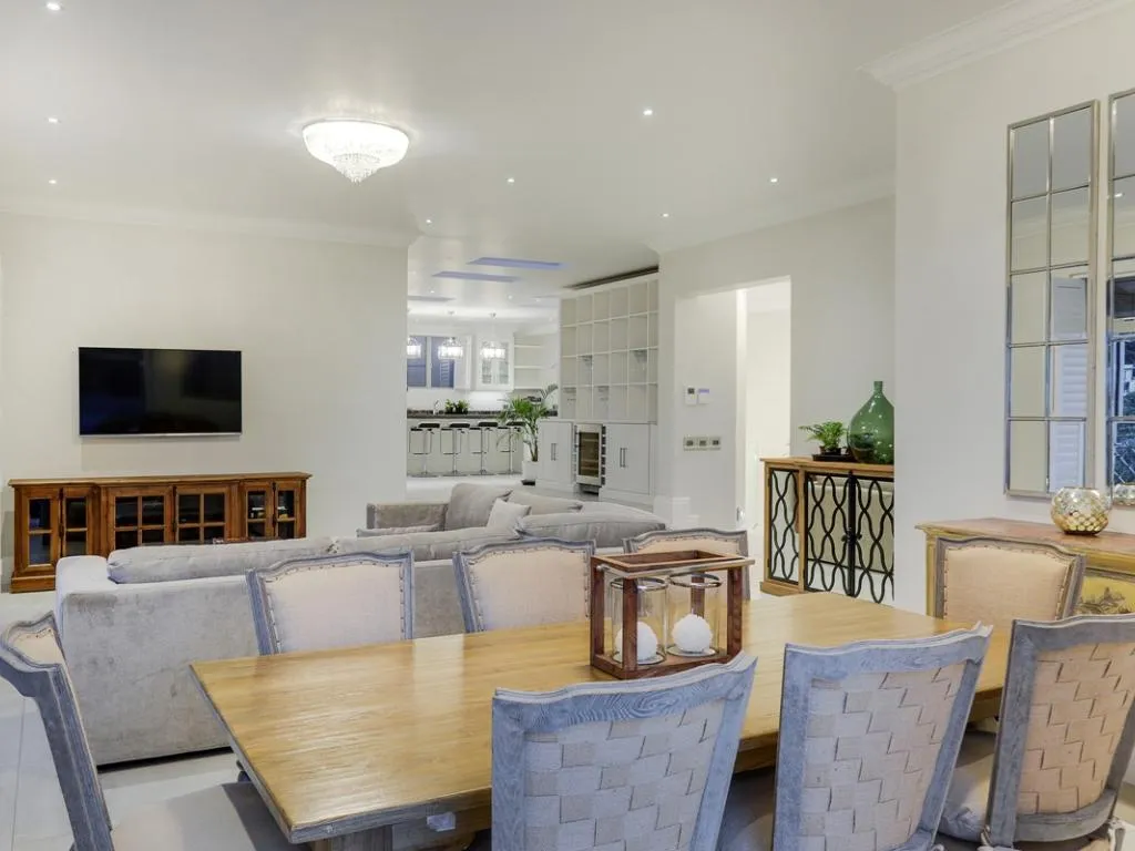 property_[object Object]_17