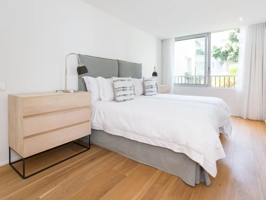 property_[object Object]_18