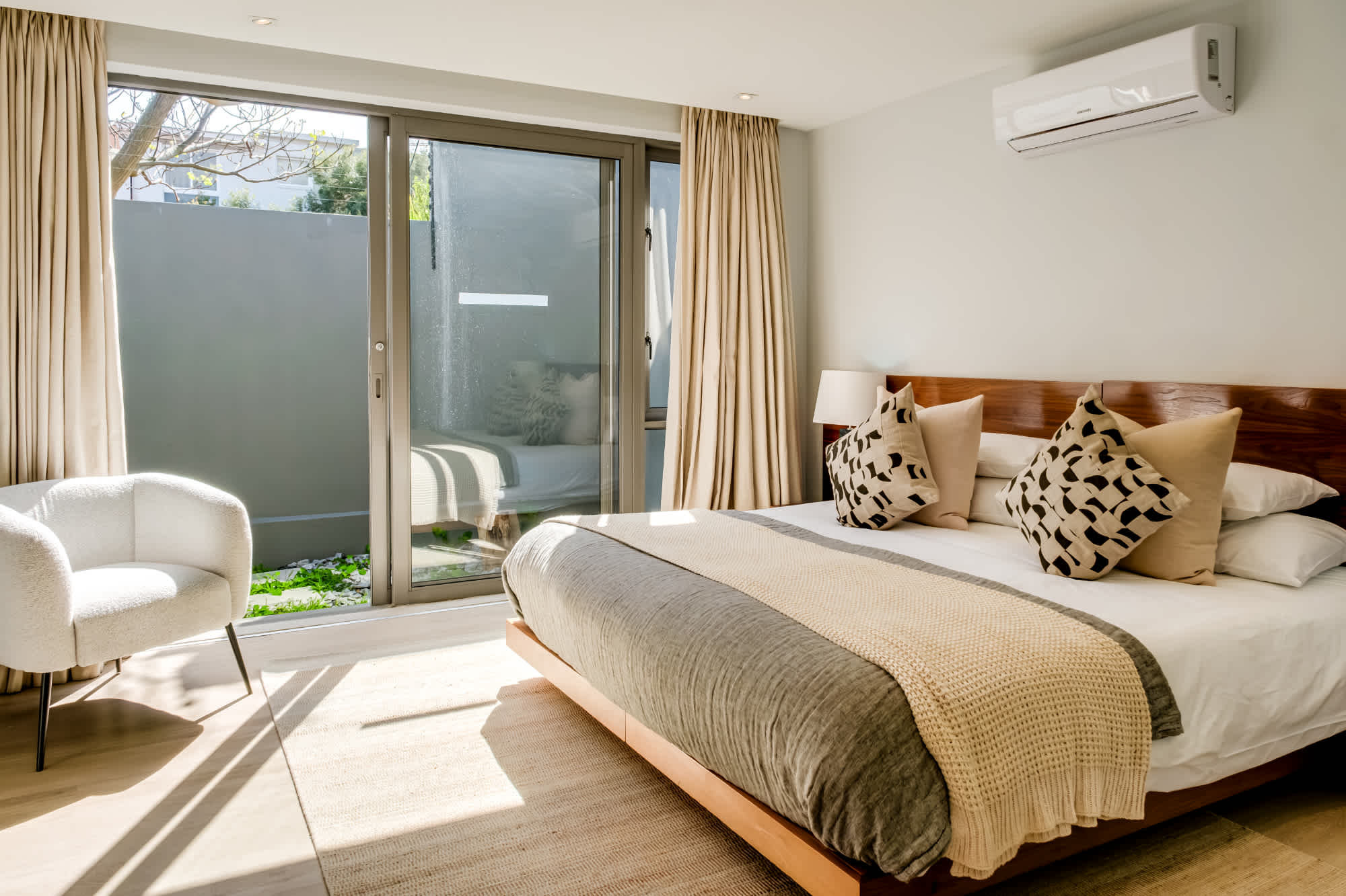 property_[object Object]_15