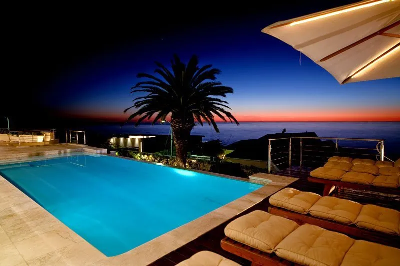 Kloof Road Villa, Bantry Bay