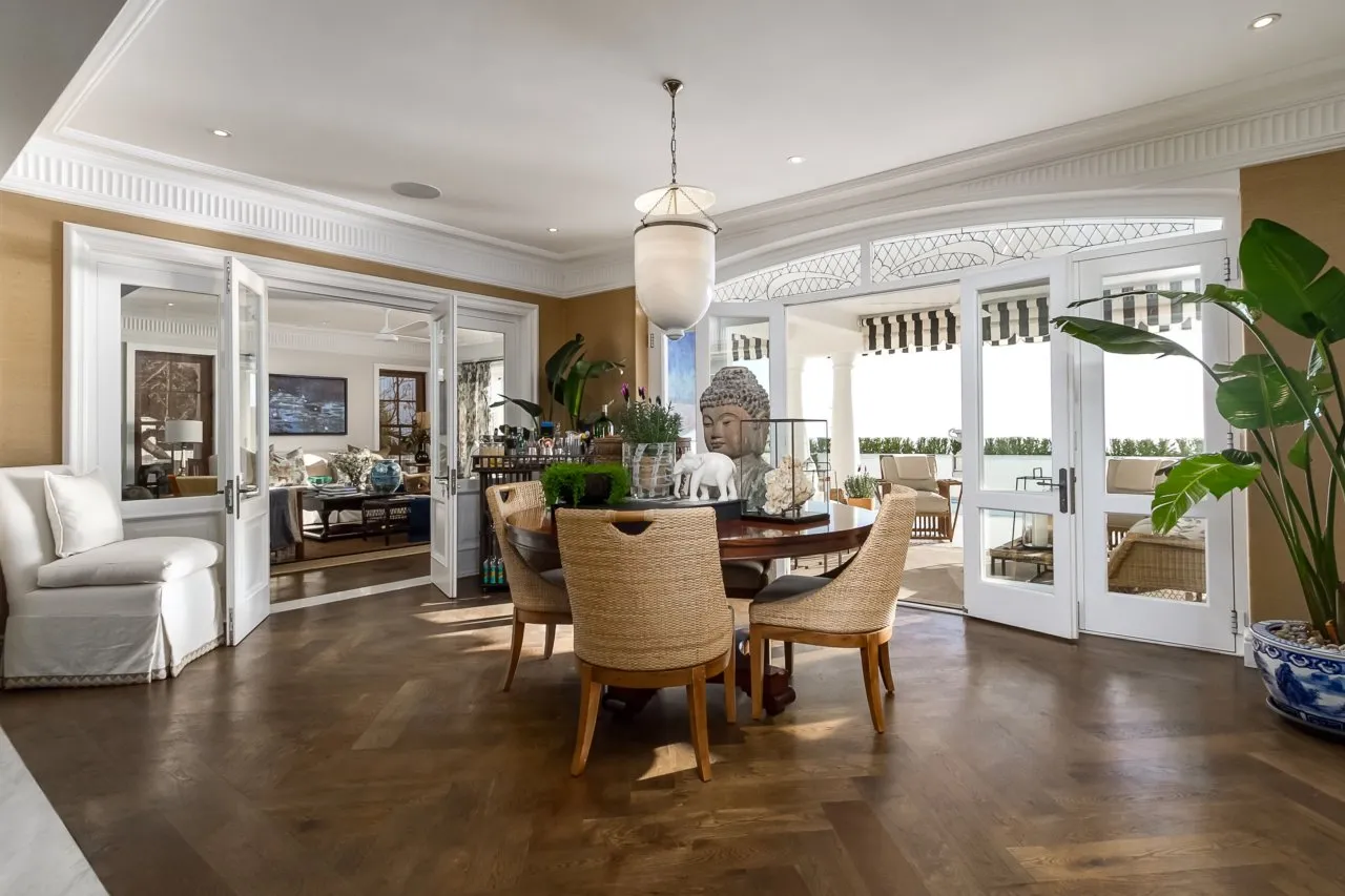 property_[object Object]_4