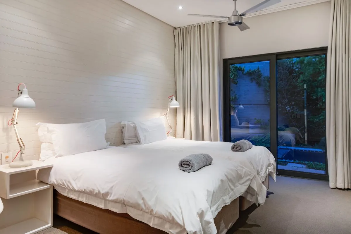 property_[object Object]_19