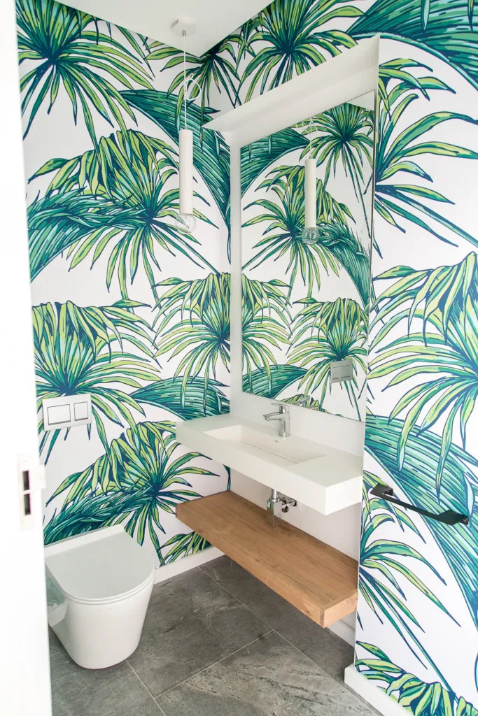 property_[object Object]_12