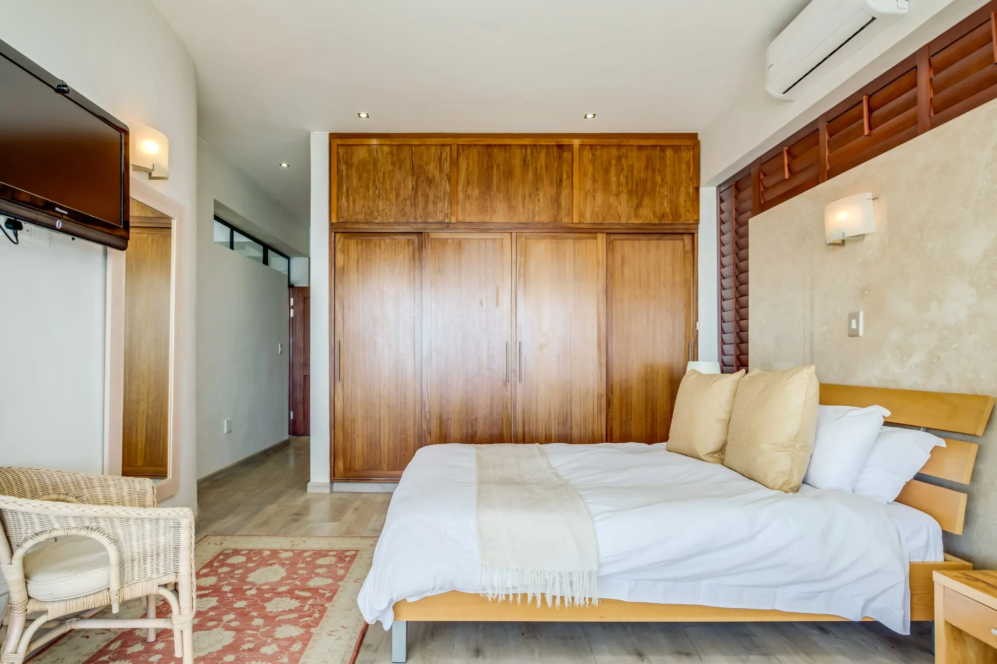 property_[object Object]_7