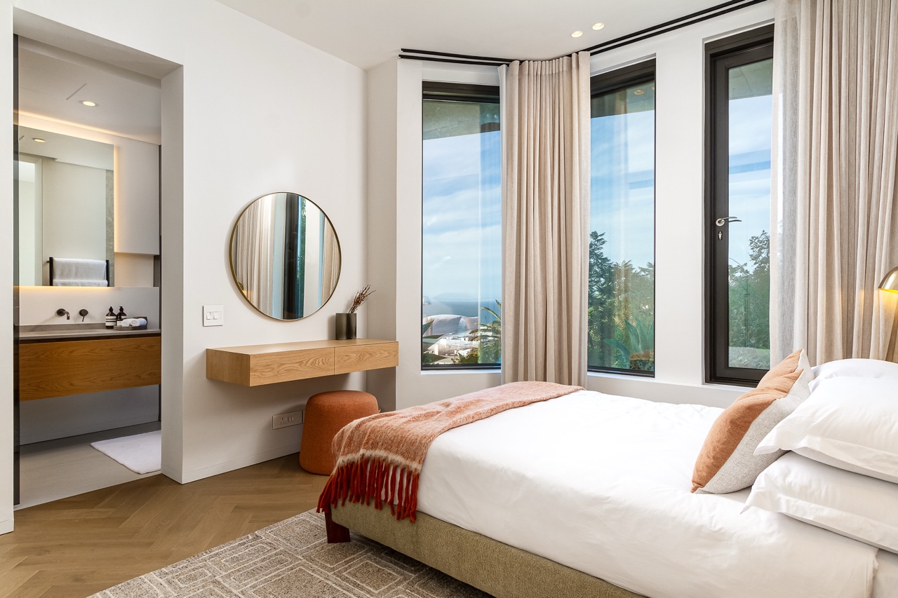 property_[object Object]_37