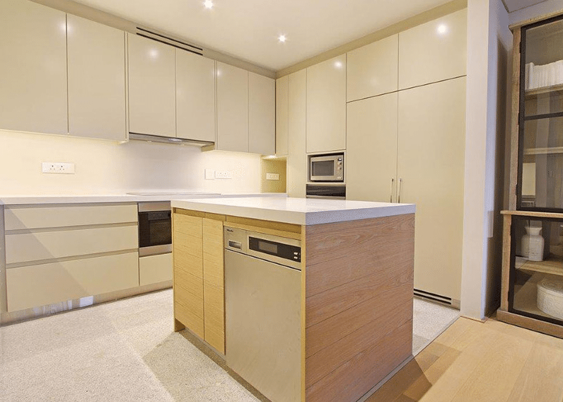 property_[object Object]_8