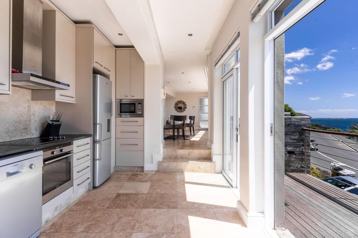 property_[object Object]_7