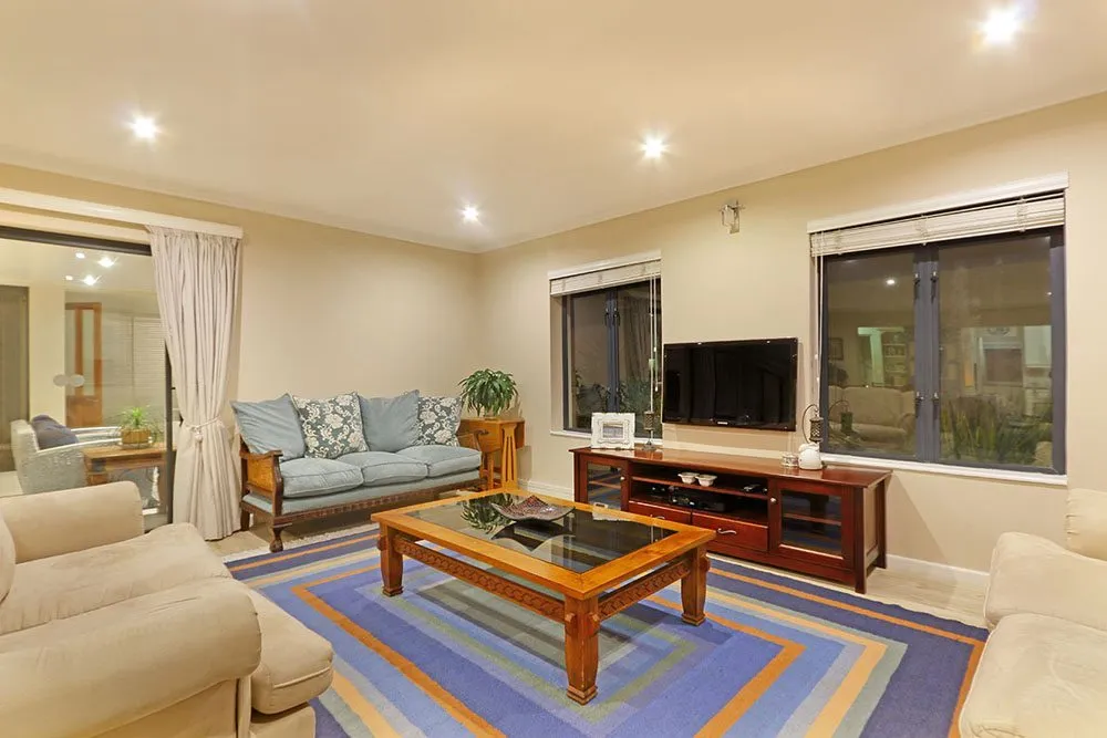 property_[object Object]_9