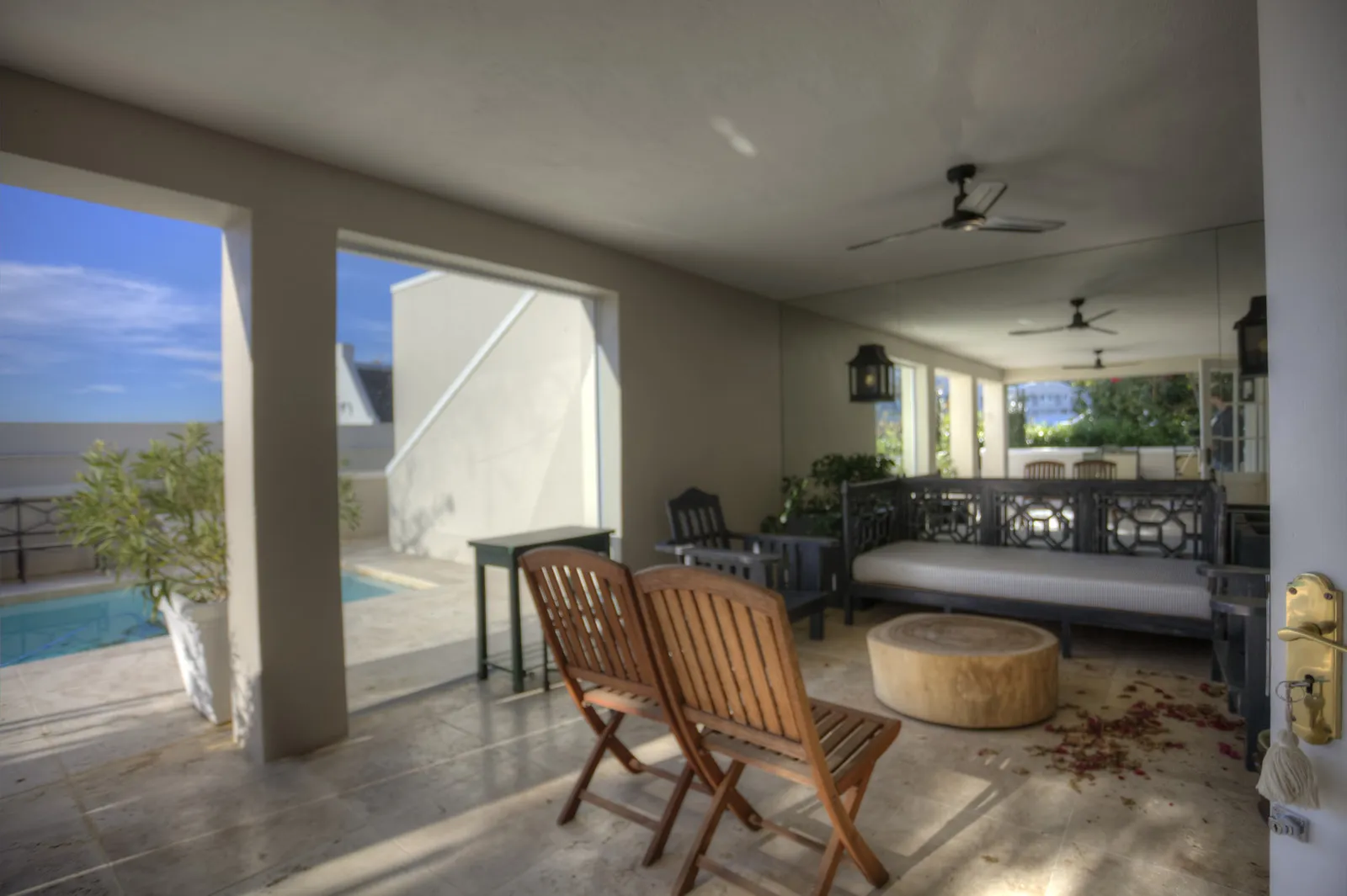 property_[object Object]_15